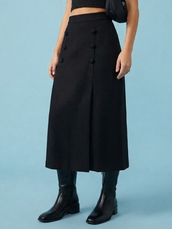 Eaton Dresses & Skirts - Vintage Classic Black Maxi Skirt with Covered Button Detail
